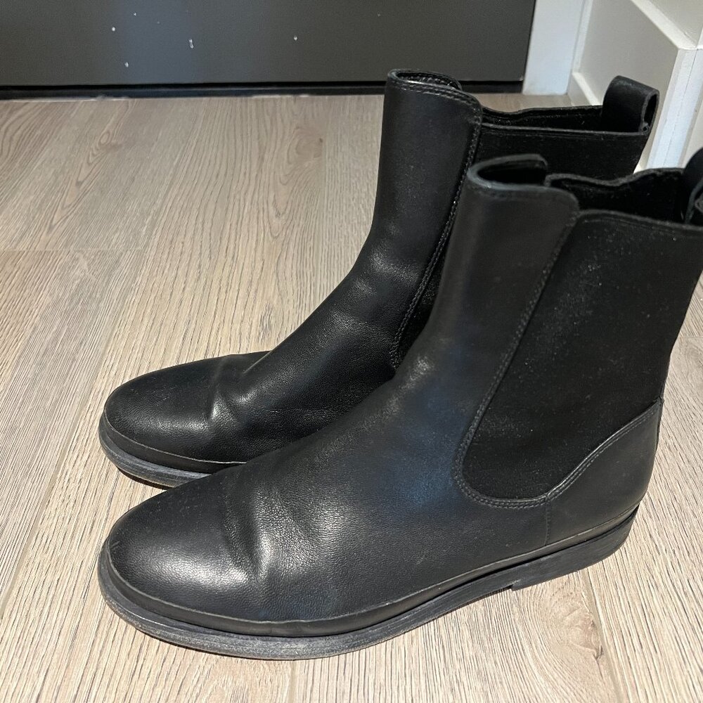 Vince Cecyl Leather Ankle Boot